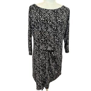 White House Black Market Women's Tunic Top‎ Size L Black & White Print